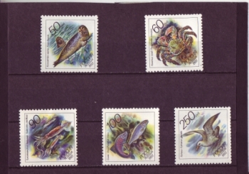 RUS 0323 / 0327 ** - 1993